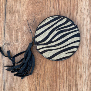Gran oferta de monedero de cuero genuino con estampado de animales y pelo con llavero de borla, monedero con cremallera de cuero de vaca de forma redonda - Product Image 2