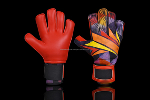 High Quality Super Grip Roll Finger Goalkeeper Gloves Customized Professional Goalkeeper Gloves - Product Image 3