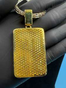 จี้เพชรโมอิสซาไนต์แบบสองสีสั่งทำพิเศษ จี้ฮิปฮอป จี้เงินแท้ 925 ประดับเพชร จี้รูปตัวอักษร จี้รูปสี่เหลี่ยมผืนผ้า - Product Image 5