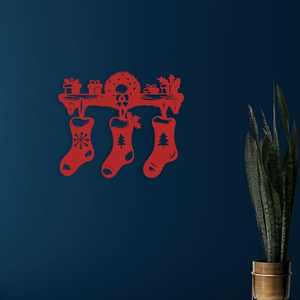 Adornos Navideños de Metal para Pared, Decoración Festiva con Calcetines de Fieltro - Product Image 1