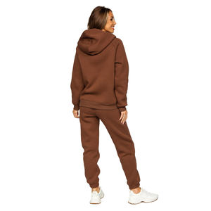 Conjunto Deportivo Personalizado para Mujer, Chaqueta con Cierre de Tela Reciclada de Alto Rendimiento, Pantalones Deportivos Ajustados, Ropa Deportiva Moderna para Exteriores - Product Image 2