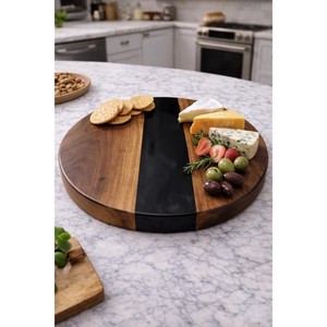 Plateau tournant rond en bois avec incrustation de marbre, design minimaliste fait main pour les plats et assiettes de fête - Product Image 6