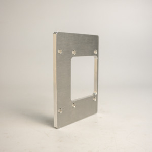 Solution d'usinage CNC de haute précision AMT VINA, plaque de base de collecteur de soupape en aluminium sur mesure, usine certifiée ISO9001, OEM - Product Image 2