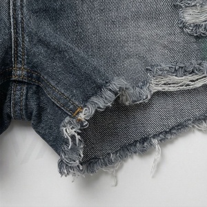 กางเกงยีนส์ขาสั้นผู้หญิงแบบเซ็กซี่ ขาดๆ เซอร์ๆ สีสันปรับแต่งได้ กระโปรงยีนส์ผ้าฝ้ายมีกระเป๋า สไตล์ลำลองสำหรับฤดูร้อน เหมาะสำหรับใส่เดินเล่นในเมือง - Product Image 6