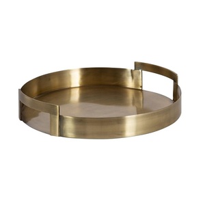 Plateau de service élégant rond en métal plaqué or, artisanat Art Déco, personnalisable, durable et stylé pour la maison, l'hôtel, le restaurant, le Ramadan - Product Image 4