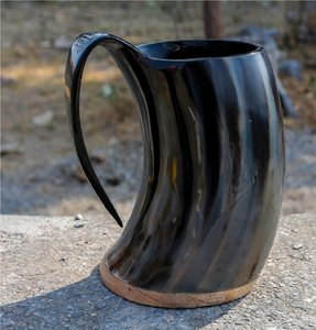 Mug à boire en corne de buffle naturelle, artisanat naturel, mug à bière en corne, sûr pour les aliments, mug à boire nordique en corne - Product Image 4