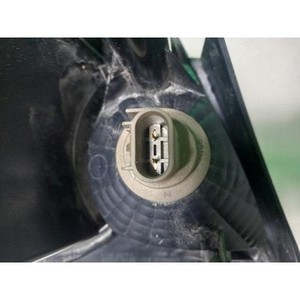Feu arrière droit d'occasion Sebring 05303986AD - Product Image 3
