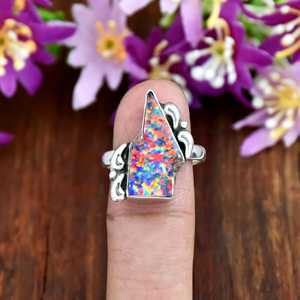 Bague élégante en opale rose en forme de foudre, en argent sterling 925, bijou statement, pierre de naissance d'octobre, cadeau pour elle - Product Image 2