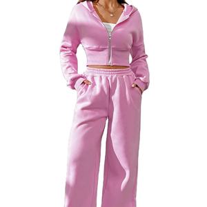Conjunto Deportivo Rosa al por Mayor con Sudadera con Capucha y Pantalones de Felpa para Mujer - Product Image 1