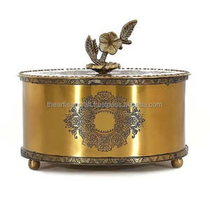 Caja de Joyería Redonda Moderna de Latón Real, Hecha a Mano por ARTISAN CRAFT - Product Image 3