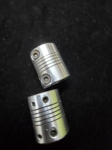 Acoplamiento de Transmisión de Acero Inoxidable de Alta Calidad, Venta Directa de Fábrica OEM, Eje Flexible de 10 mm de Diámetro Interior, 1000 RPM, Modelo MM1, Electroerosión por Hilo - Product Image 5