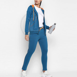 Chándal Informal con Capucha para Mujer, Corte Regular, Invierno, Color Sólido, 100% Algodón, Diseño Transpirable, Elástico y Flexible, Perfecto para Entrenamiento en el Gimnasio - Product Image 4