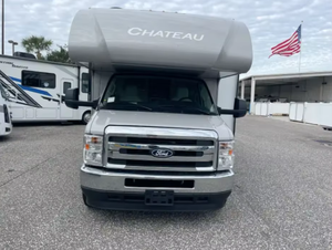 2022 2023 2020 Used Rvs Thor Chateau Class <b>C</b> RV Campers Rvs Motorhomes Custom Color Available Low Miles - Product Image 5