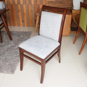 Ensemble de table à manger rectangulaire en bois de noyer moderne pour 6 personnes, pour hôtel et salon - Product Image 6