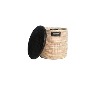 Seagrass <b>basket</b> with black lid Handmade <b>Storage</b> <b>Basket</b> Wholesale eco-friendly Made in Vietnam - Product Image 4