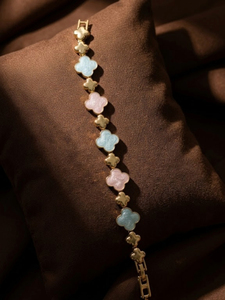 สร้อยข้อมือพาสเทลโคลเวอร์ฮาร์โมนี _ สร้อยข้อมือทองคำป้องกันการหมองสำหรับผู้หญิง - Product Image 4