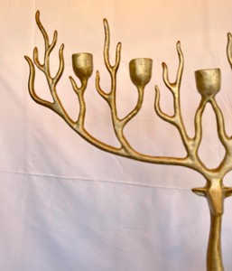 Candelabro Decorativo de Astas de Ciervo, Soporte de Metal Hecho a Mano para Múltiples Velas, Decoración Navideña de Lujo para el Hogar - Product Image 4