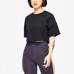 Women's Girls High Quality Slim Fit Crop <b>Top</b> Custom Logo Plain Dyed Breathable Eco-Friendly Short T-Shirt Streetwear Style - Product Image 1