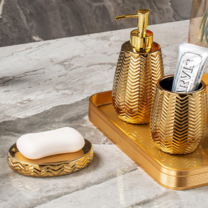 Ensemble de salle de bain sophistiqué en métal brun, orné d'une texture géométrique en nid d'abeille en relief, disponible au prix de gros - Product Image 4