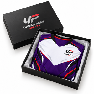 Maillot de badminton élégant avec empiècements contrastés aux épaules, texture de tissu lisse et apparence sportive contemporaine - Product Image 5