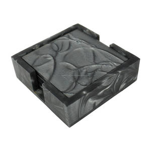 Juego de 4 Posavasos Redondos de Madera con Corcho e Incrustaciones de Resina Verde, Decorativos para Mesa, para Comer y Beber - Product Image 6