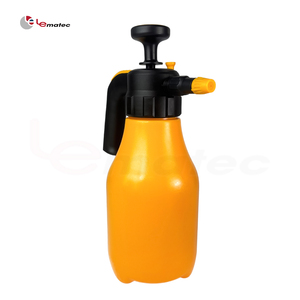 Pulvérisateur à mousse manuel 1,5 L, pompe à main pour lavage de voiture, pulvérisateur de jardin, pulvérisateur de nettoyage multi-usages, matériau PP, facile à utiliser - Product Image 5
