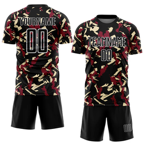 ชุดกีฬาลายพรางพิมพ์ลายแบบซับลิเมชั่น ผ้าโพลีเอสเตอร์ตาข่าย 240 GSM เสื้อฟุตบอลและกางเกงขาสั้น ชุดฟุตบอลพร้อมโลโก้สั่งทำ - Product Image 5