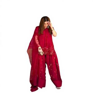 Nouvelle collection de designers modernes, ensemble salwar kameez en crêpe de soie naturelle, haut-bas-dupatta, entièrement cousu, prêt à porter, séchage rapide - Product Image 1