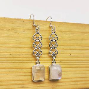 925 argent Sterling naturel arc-en-ciel pierre de lune pierre précieuse boucle d'oreille cadeau pour les femmes boucle d'oreille artisan fabriqué bohème boucle d'oreille - Product Image 1