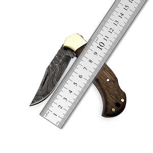 Couteau pliant de haute qualité en acier Damas pour le camping - Product Image 6
