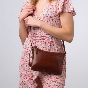 Sac bandoulière en cuir marron de style classique et luxueux, sac à bandoulière artisanal haut de gamme pour tous les jours, logo personnalisé disponible - Product Image 6