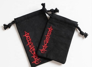 Bolsas de regalo de terciopelo Bolsas de embalaje de perfume Bolsas de terciopelo elegantes y lujosas - Product Image 6