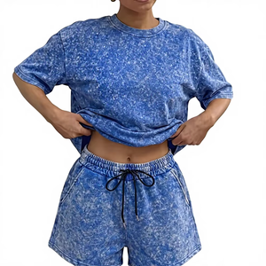 Ensemble 2 pièces décontracté pour femme : Haut à manches courtes et short à taille élastique avec cordon de serrage, style vintage urbain, idéal pour l'été - Product Image 1