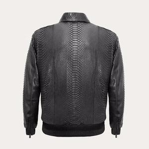 Blouson Bomber Homme Personnalisé en Cuir Véritable Noir Gaufré Effet Peau de Serpent Imperméable avec Fermeture Éclair – Style Décontracté Hiver Moto - Product Image 3