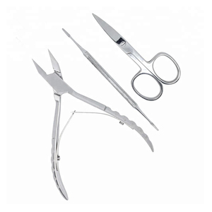 Ciseaux à cuticules professionnels à lame courbée, outil de soin des ongles pour salon de manucure et de beauté - Product Image 1