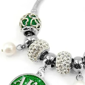   Bracelet pour femme élégant vert et argenté, bijou tendance, accessoire de poignet de qualité supérieure, inspiré des sororités, collection 2022 - Product Image 5