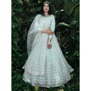 Lehenga Choli para Dama de Honor en Elegante Azul Cielo con Red de Lentejuelas - Product Image 2