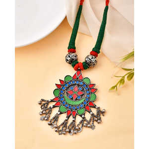 Collar Tribal de Plata de Colores Variados Meera Jaipur - Product Image 3