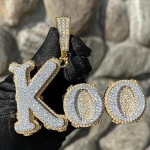 Colgante de Lujo KOO Personalizado con Letras, Chapado en Rodio, con Moissanita, Estilo Hip Hop, para Raperos, Fiestas y Moda - Product Image 2