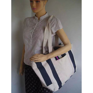 Bolsa de Mano Reutilizable para Mujer, de Lona de Poliéster, con Asas de Cuero, Diseño Bordado e Impreso, Cierre de Cremallera, Múltiples Bolsillos - Product Image 3