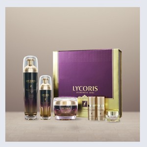 ชุดผลิตภัณฑ์บำรุงผิวหน้าเกาหลี Placenta Premium Special Gift Set ผลิตภัณฑ์บำรุงผิวหน้าด้วยสารสกัดจากชะเอมเทศ เพื่อผิวกระจ่างใสและชุ่มชื้น - Product Image 3