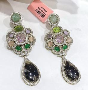 ต่างหูทองเหลืองคุณภาพสูงประดับเพชรซิคอนระยิบระยับ ดีไซน์ยาวโดดเด่น เหมาะสำหรับงานเลี้ยงกลางคืน คอลเลคชั่นแฟชั่นสำหรับผู้หญิง - Product Image 2