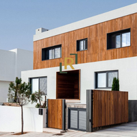 Revêtements muraux extérieurs et bardages en bois Iroko
