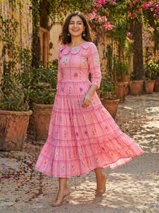Robe maxi Kurti en coton mousseline à imprimé floral, entièrement cousue, style indien pakistanais, prête à porter, tenue décontractée, Kurti d'été - Product Image 4