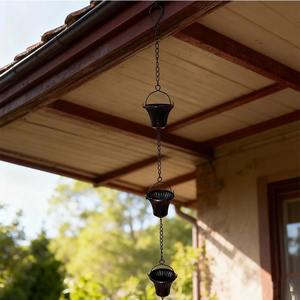 Cadena de Lluvia Metálica Decorativa en Forma de Cubo para Jardín, Hogar, Patio Exterior, Decoración de Lluvia y Adorno Colgante Elegante - Product Image 3