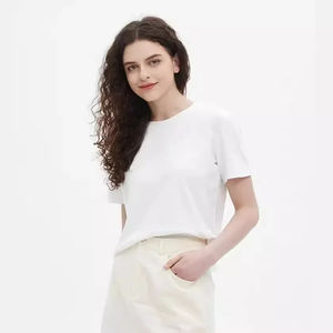 T-shirt uni à manches courtes pour femme, coupe ajustée, style coréen, nouvelle collection été, en fibre de polyester de qualité supérieure, col rond, longueur courte - Product Image 2