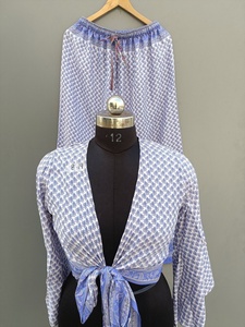 Ensemble pyjama palazzo en mousseline florale à manches cloche et col en V pour femme, tenue de nuit respirante, tunique à nouer devant, cadeau pour elle - Product Image 5