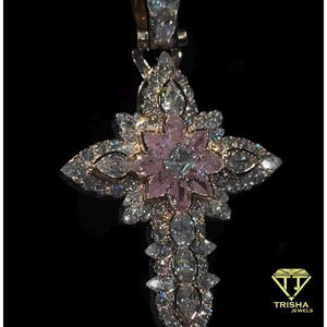 Pendentif Croix de Luxe en Moissanite et Diamant, Argent Sterling 925, Centre Fleur Rose, Bijou Tendance Sertie de Pierres - Product Image 5