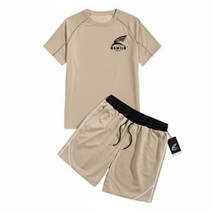 Ensemble t-shirt et short de sport pour homme, gris, séchage rapide, coupe classique, avec logo imprimé sur le devant - Product Image 2