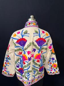 Veste bomber en velours brodée à la main avec des motifs floraux Suzani, style décontracté, coton crème, manteau d'hiver pour adultes - Product Image 3